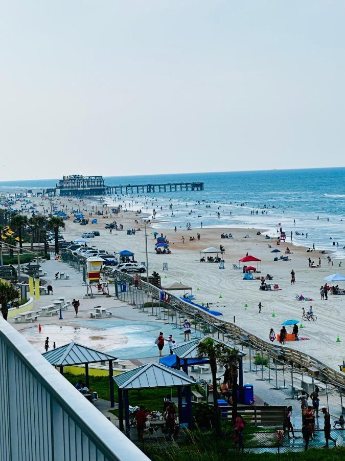 Aparthotel Oceanfront Oasis Daytona Beach Exterior foto