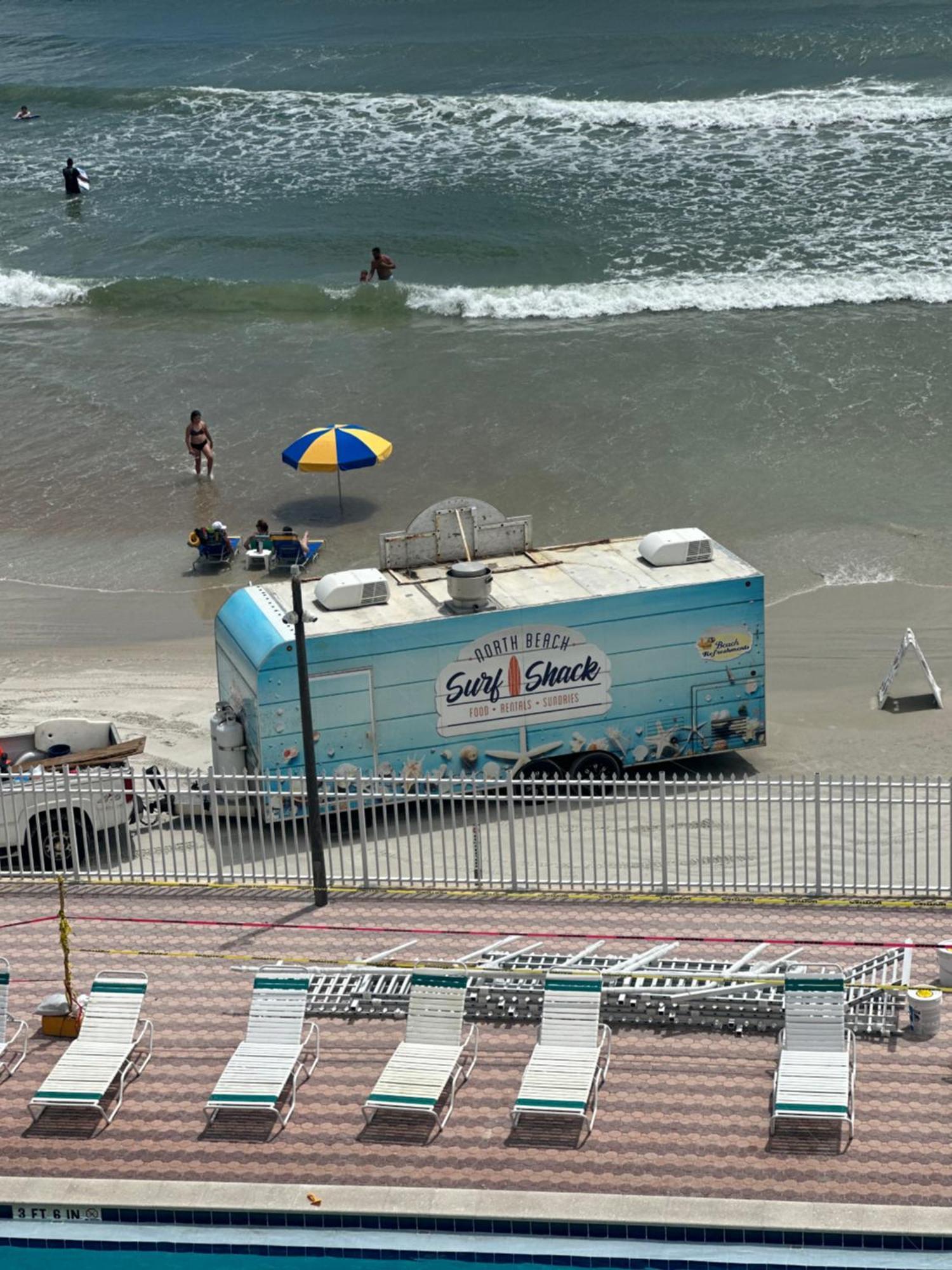 Aparthotel Oceanfront Oasis Daytona Beach Exterior foto